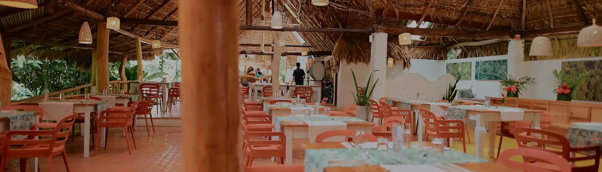 Cariblue Restaurant dining area